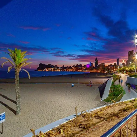 Sunset Waves Superb *